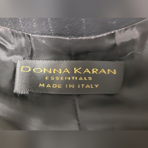 Donna Karan Essentials Gorgeous Trench Coat - Picture 7 of 10